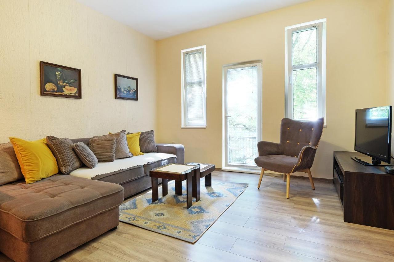 Apartment Paradise Sunny Home Belgrad Dış mekan fotoğraf